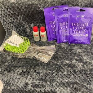 MCJW Hair Care Set with CHI Silk Infusion and brush